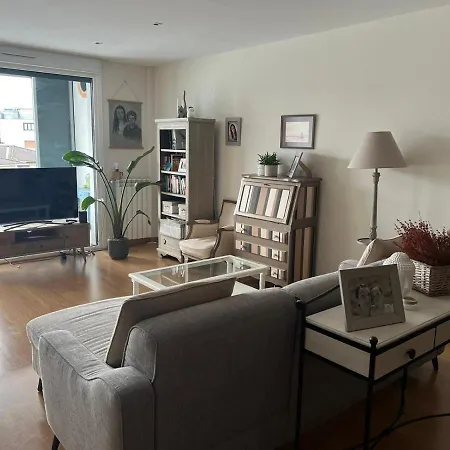 Kobentu Berri By Smiling